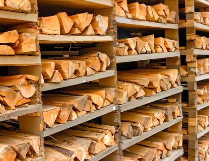 Trockenes Brennholzscheit 25cm auf einer Palette (3 Kubikmeter)